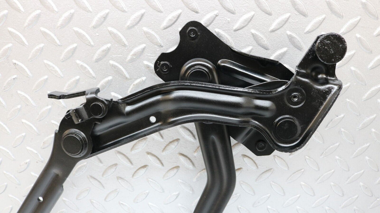 37210 Mercedes-Benz C126 420SEC Coupe Bonnet Hinge Left Side