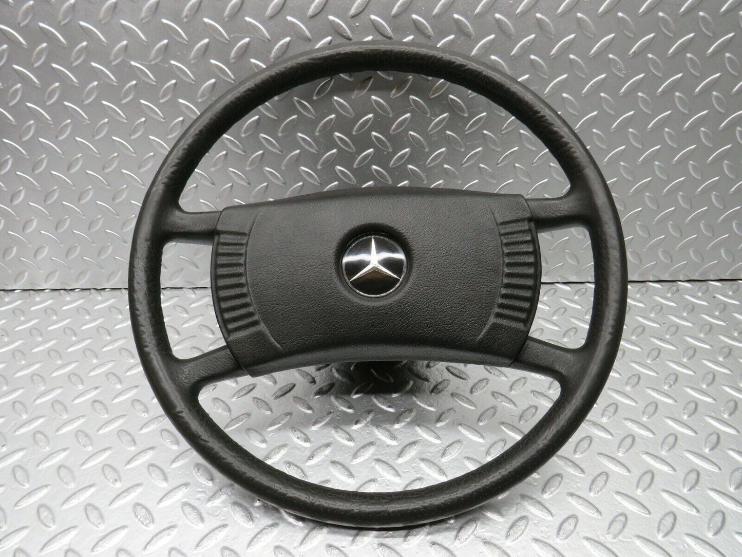 22671 Mercedes-Benz C107 450SLC Coupe Steering Wheel 1164640017