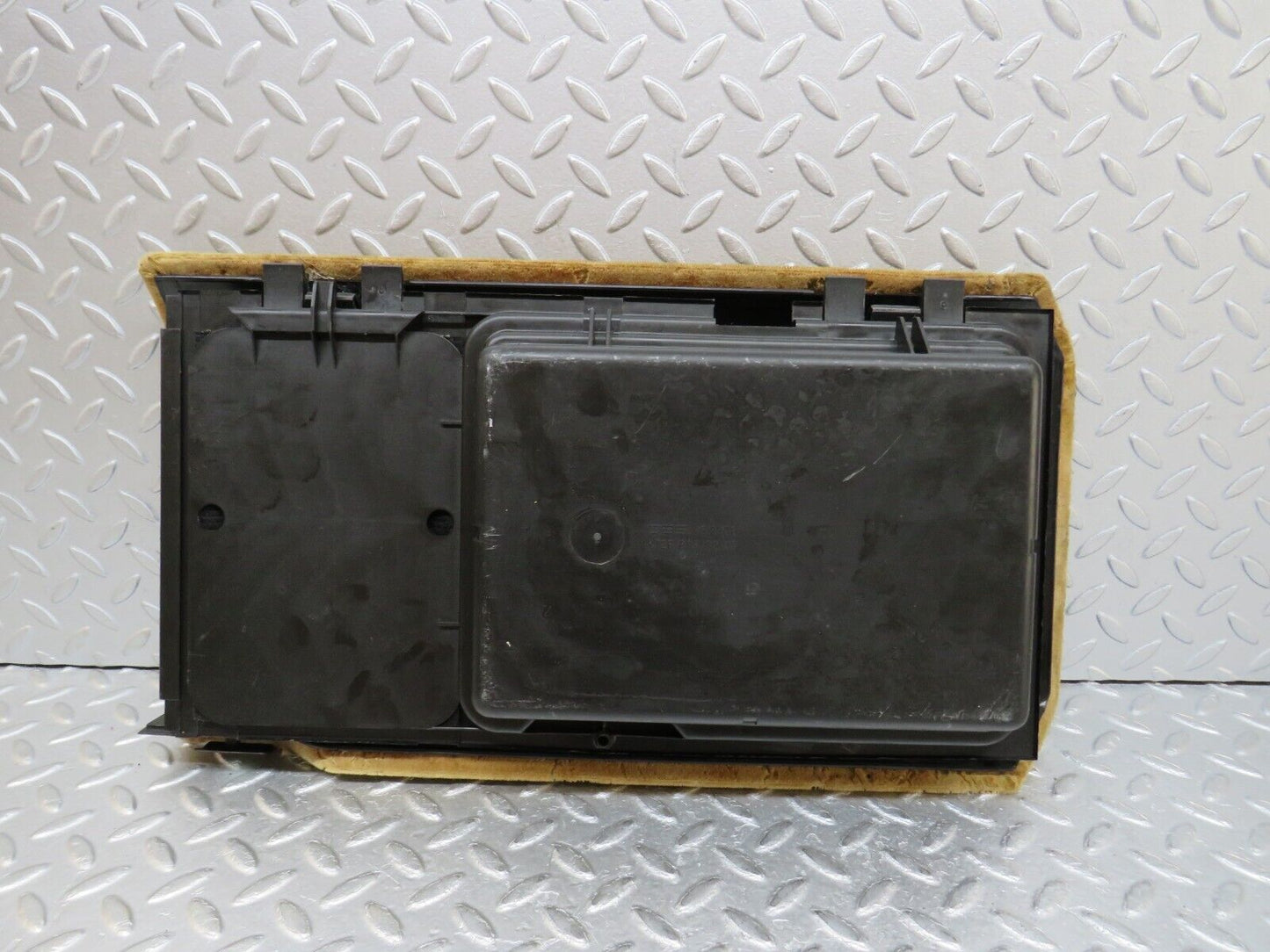 37047 Mercedes-Benz C126 420SEC Coupe Rear Right Parcel Shelf Storage 1268430207