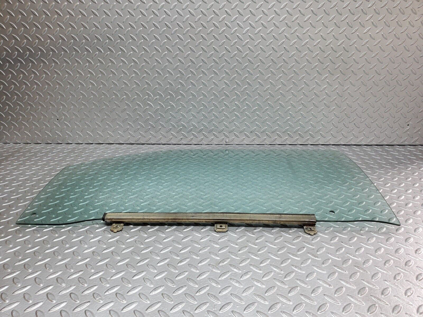 45311 Mercedes-Benz R129 300SL Coupe Left Door Window Glass
