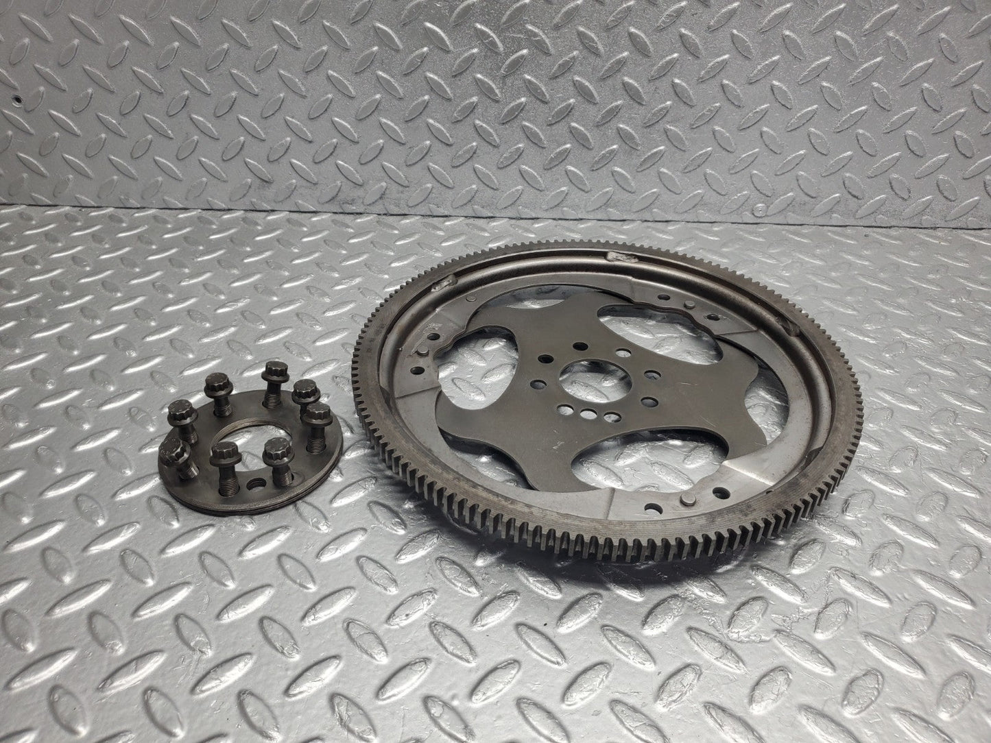 W124 Wagon flywheel starter ring used OEM