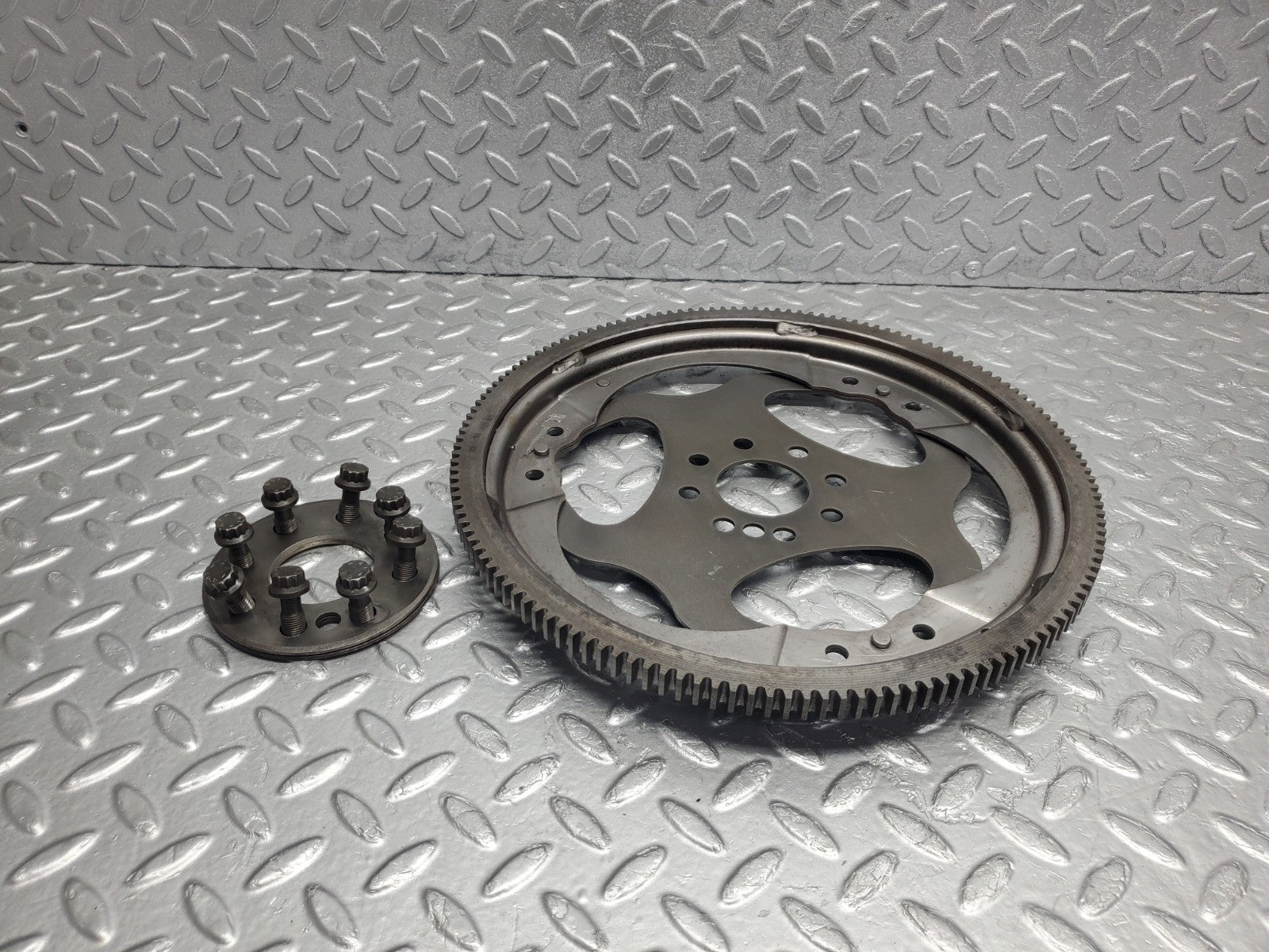 W124 Wagon flywheel starter ring used OEM