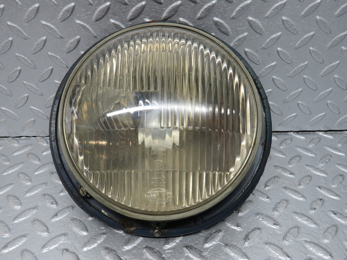 40507 Mercedes-Benz W110 230 Front Right Headlight Hella