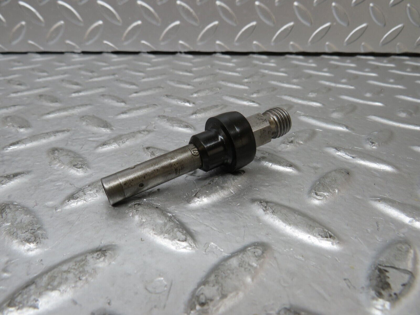 27428 Mercedes-Benz W123 280E Fuel Injector Bosch 0437502010