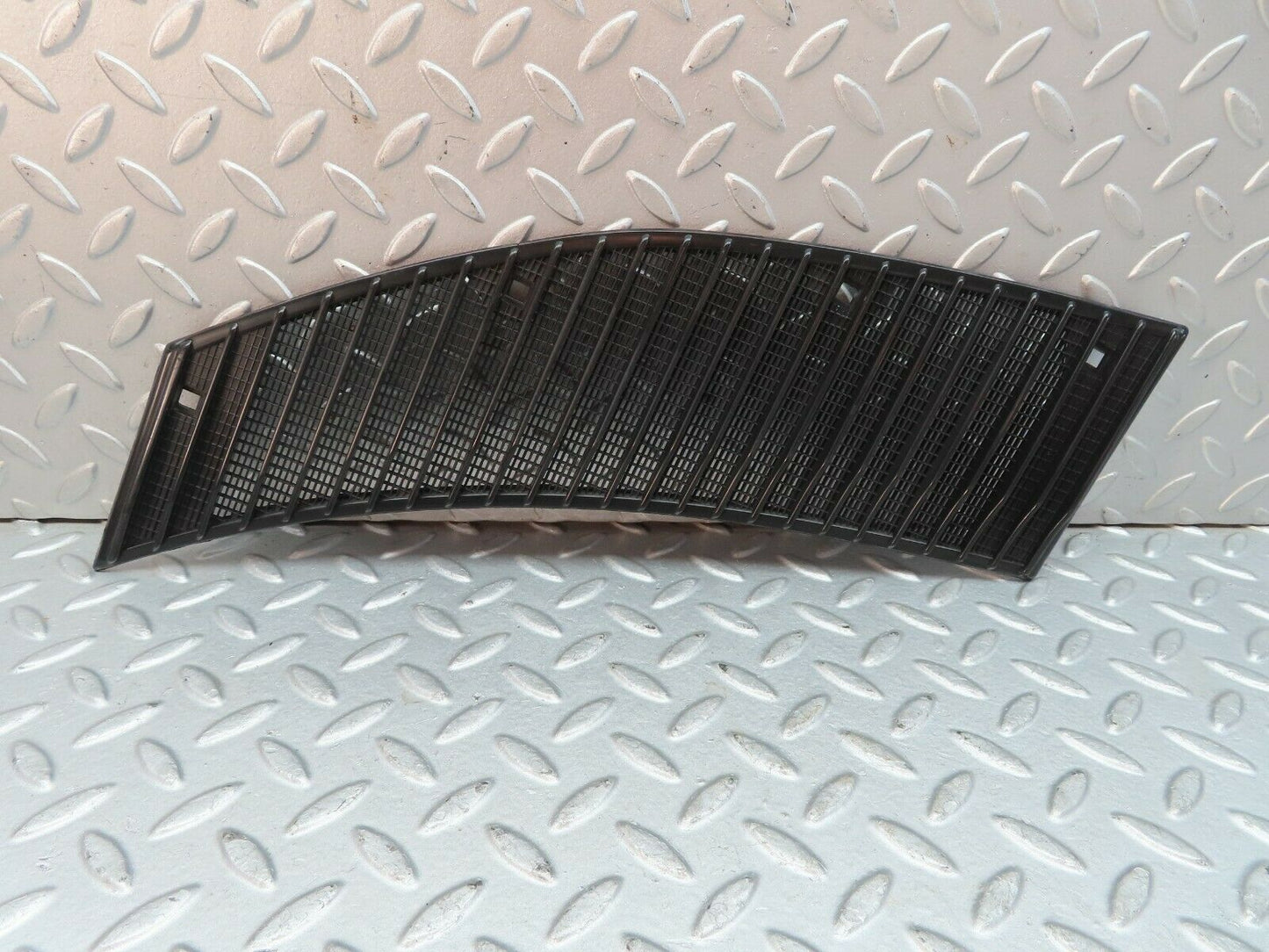 9578 Mercedes-Benz C123 280CE Coupe Air Intake Grill Left Side 1238362965