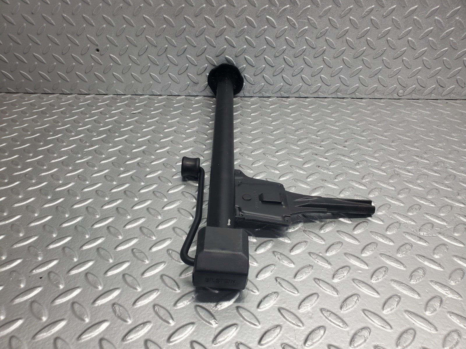 W124 Wagon car jack used OEM