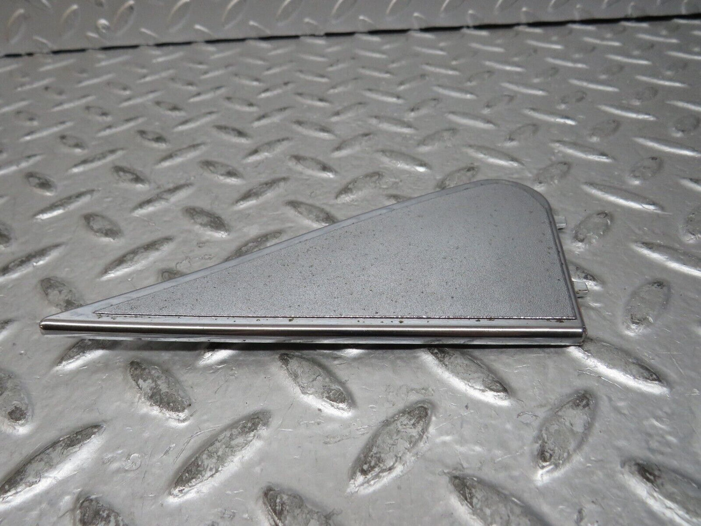 28834 Mercedes-Benz W123 230E Mirror Triangle Cover Left Side 1237250311