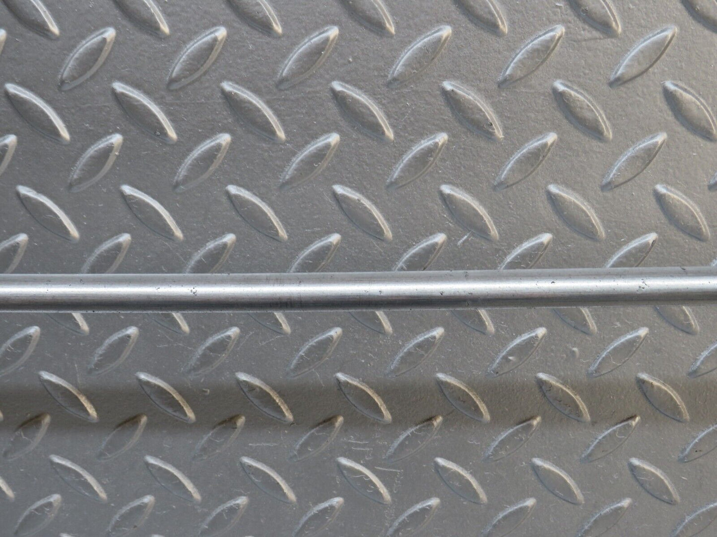 40491 Mercedes-Benz W110 230 Front Windscreen Chrome Frame
