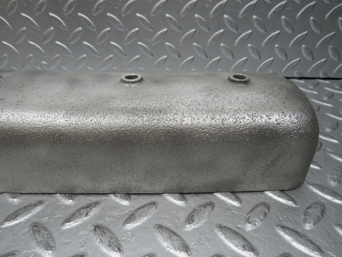 0303 Mercedes-Benz W120 180D Ponton Rocker Cover Valve cover