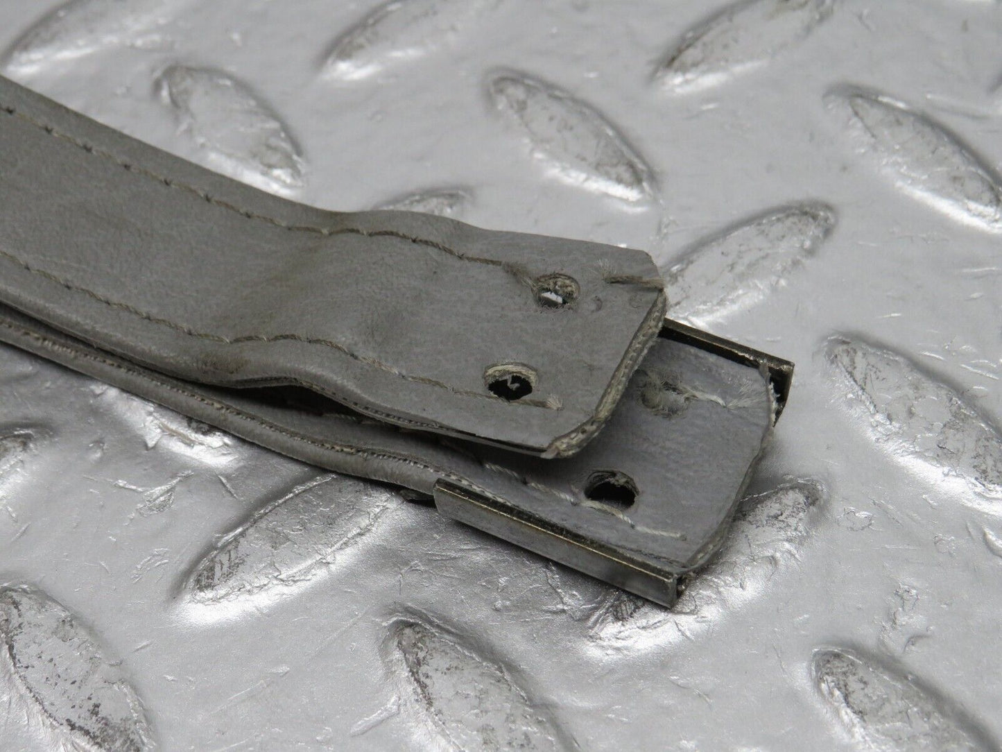 32564 Mercedes-Benz S124 300TE Wagon Tailgate Handle