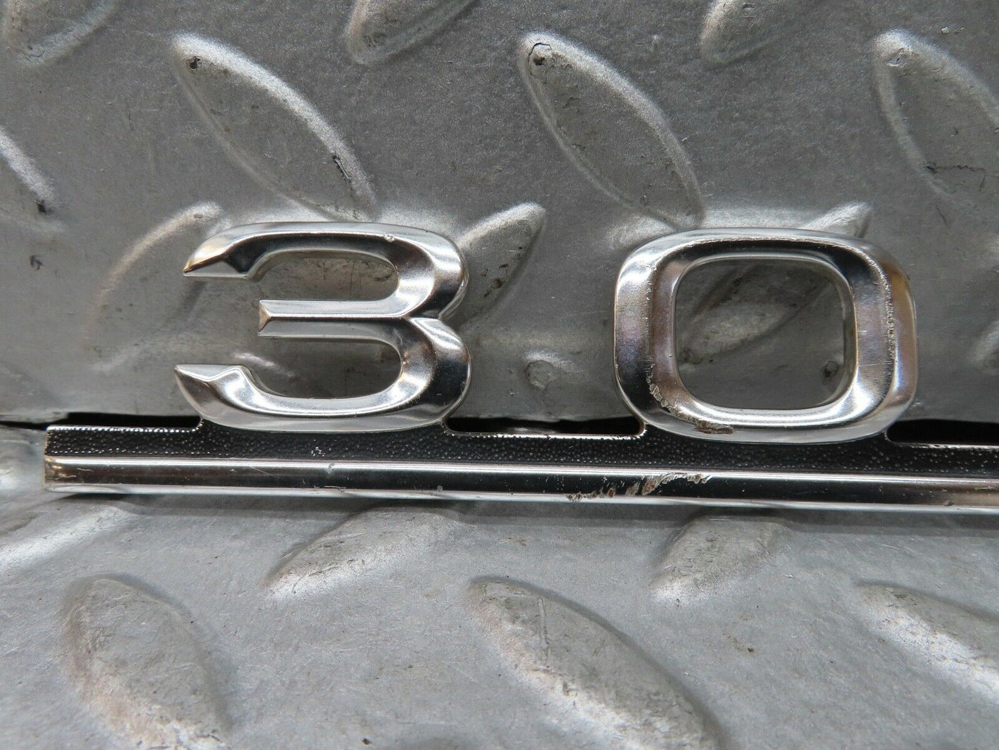 19113 Mercedes-Benz W123 300D Trunk  Badge Emblem 1238170915
