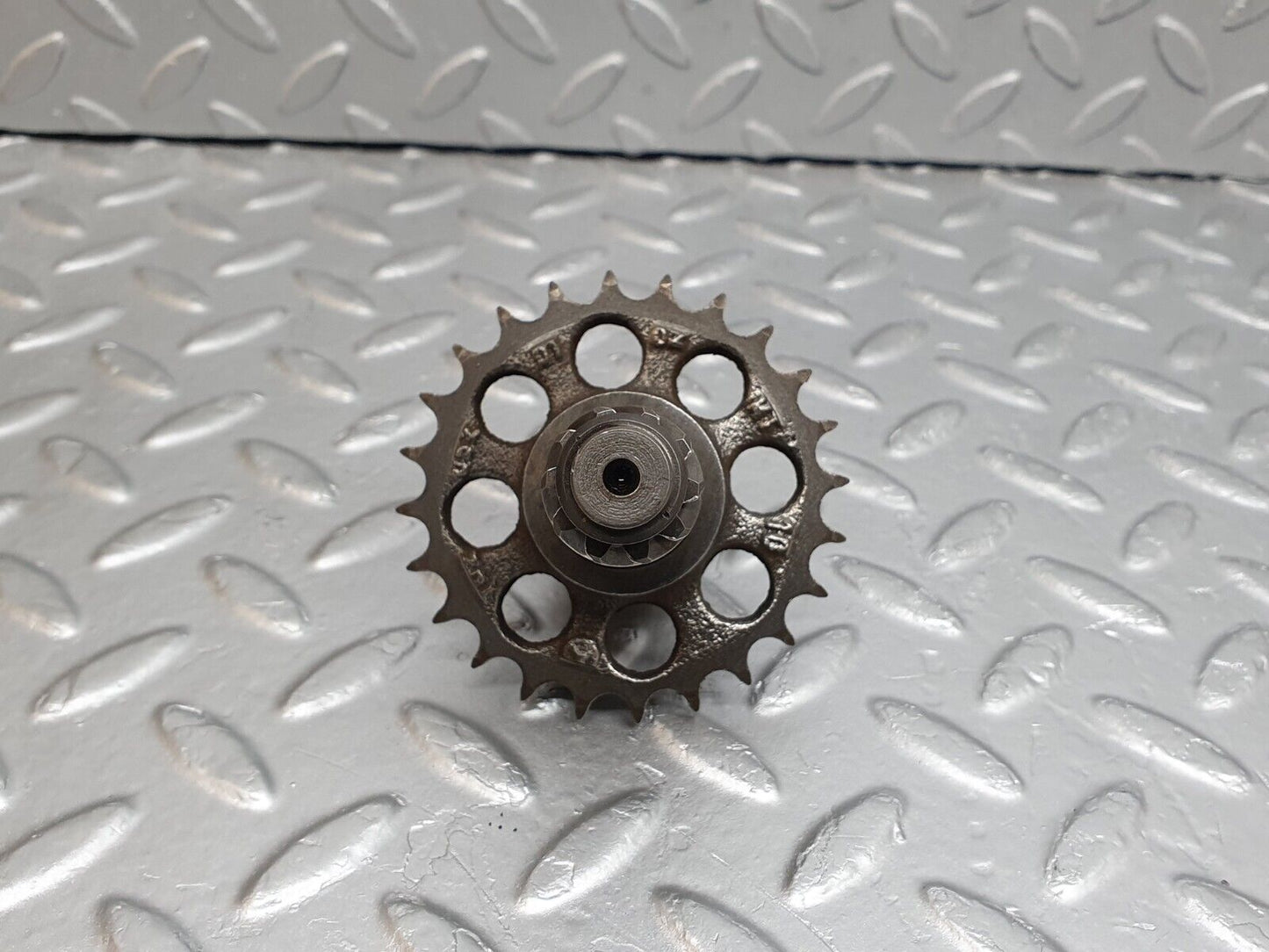 43069 Mercedes-Benz W123 Camshaft Intermediate Timing Gear