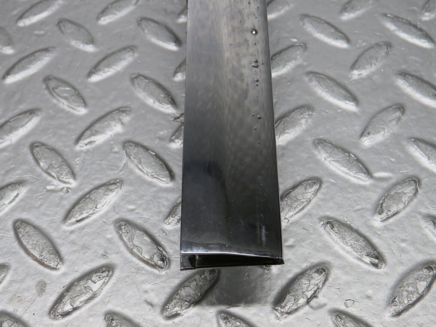 39142 Mercedes-Benz R107 500SL Trunk Chrome Handle Trim
