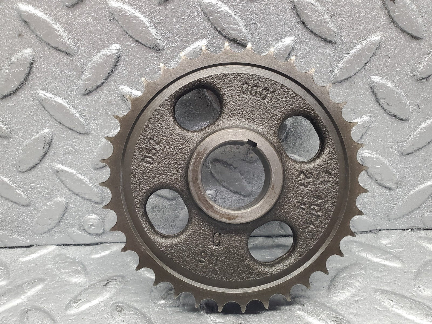 W126 Coupe camshaft timing gear used OEM