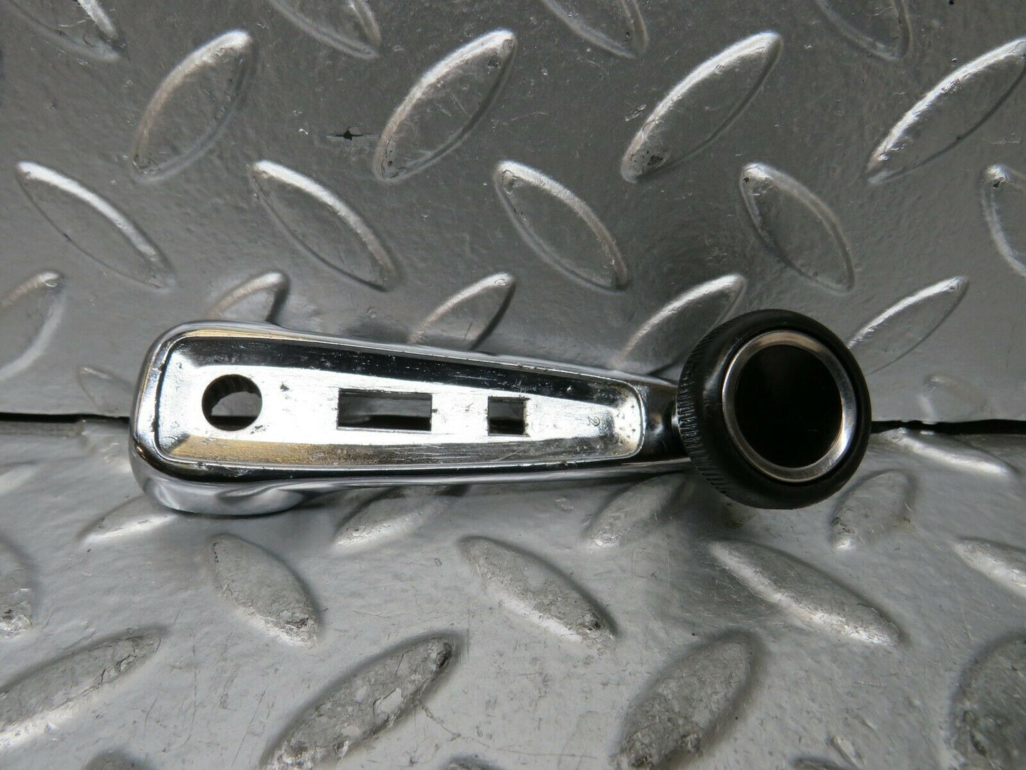 23467 Mercedes-Benz W114 280E Window Lifter Crank Handle