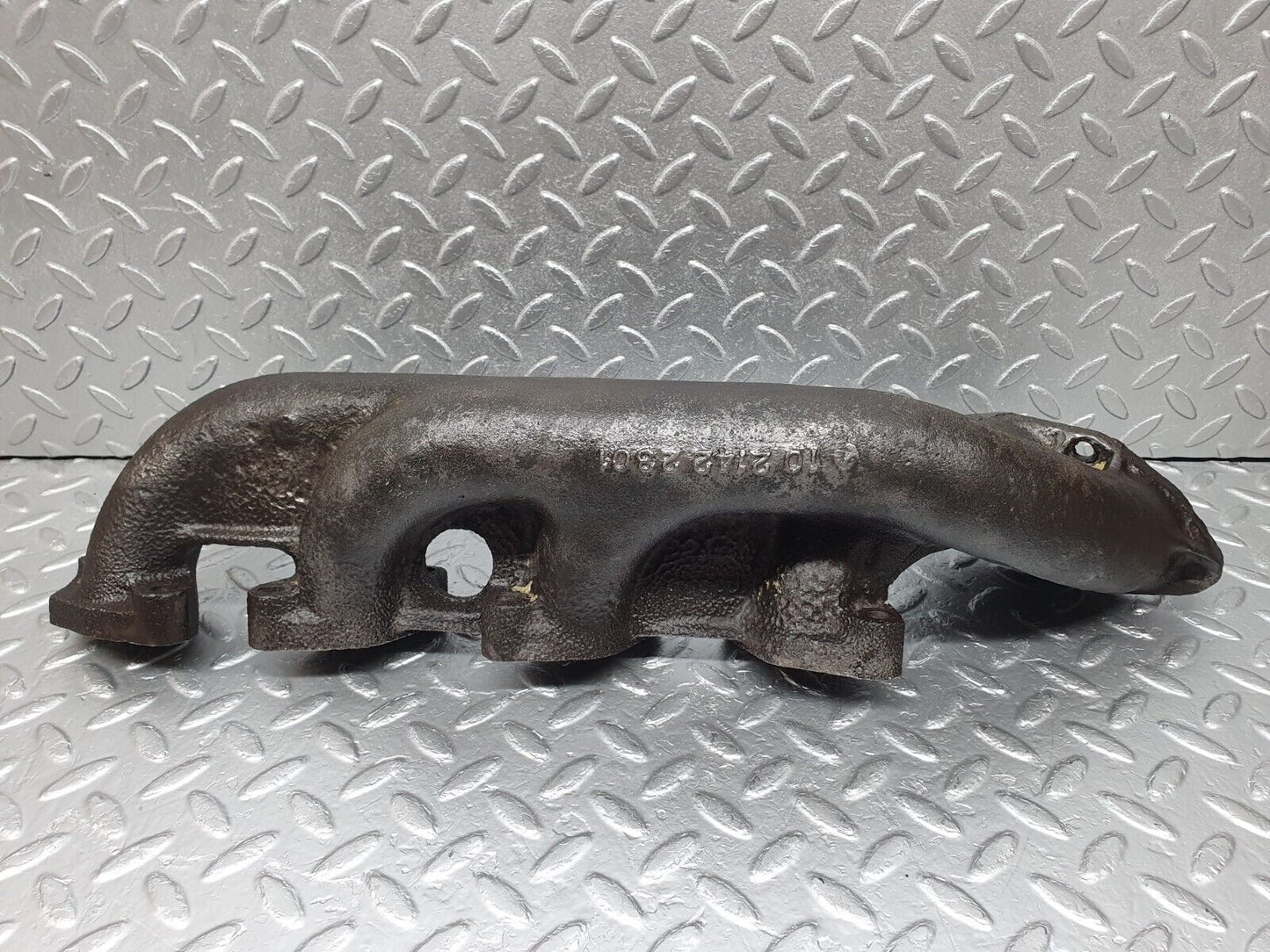 44221 Mercedes-Benz C123 230CE Coupe Exhaust Manifold 1021422301