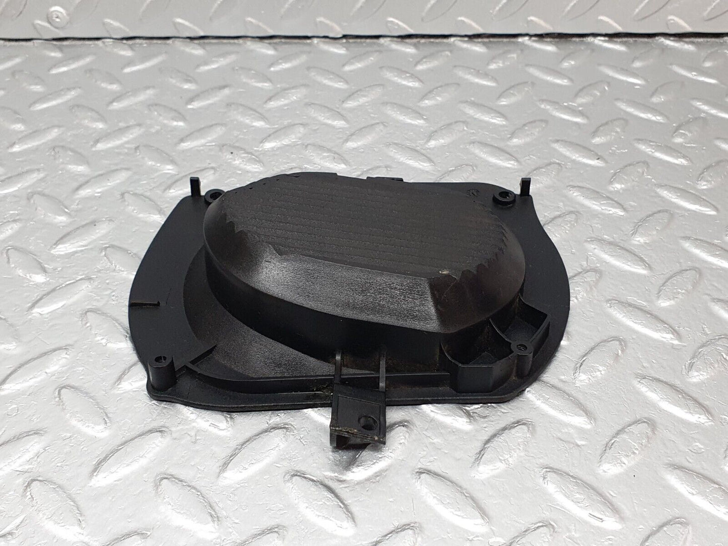 41744 Mercedes-Benz W202 C200 Rear Right Door Speaker Cover 2028270883