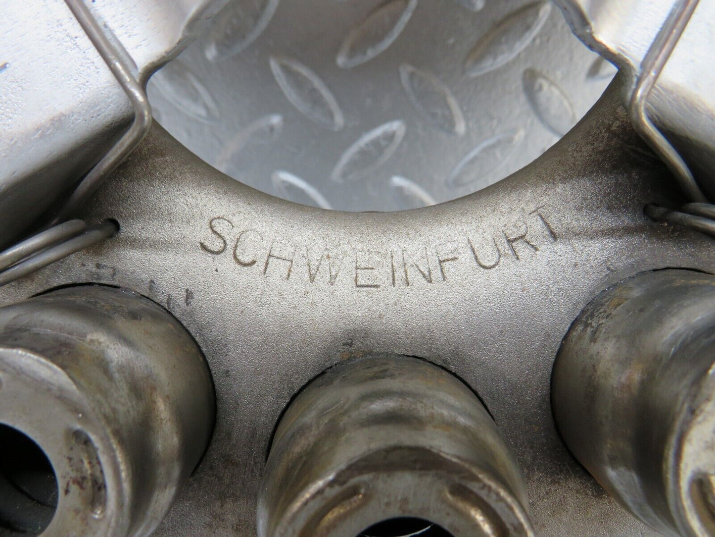 35920 Mercedes-Benz 240D OM616.912 Clutch Pressure Plate YK228KX