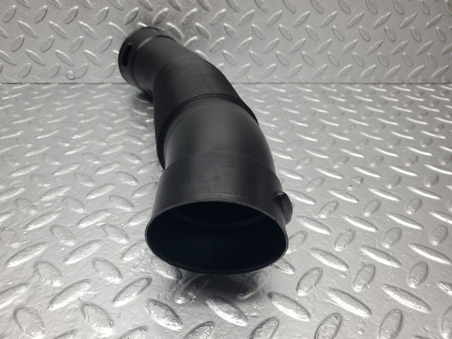 46843 Mercedes-Benz R129 320SL Coupe Air Intake Suction Pipe Right 1120940082