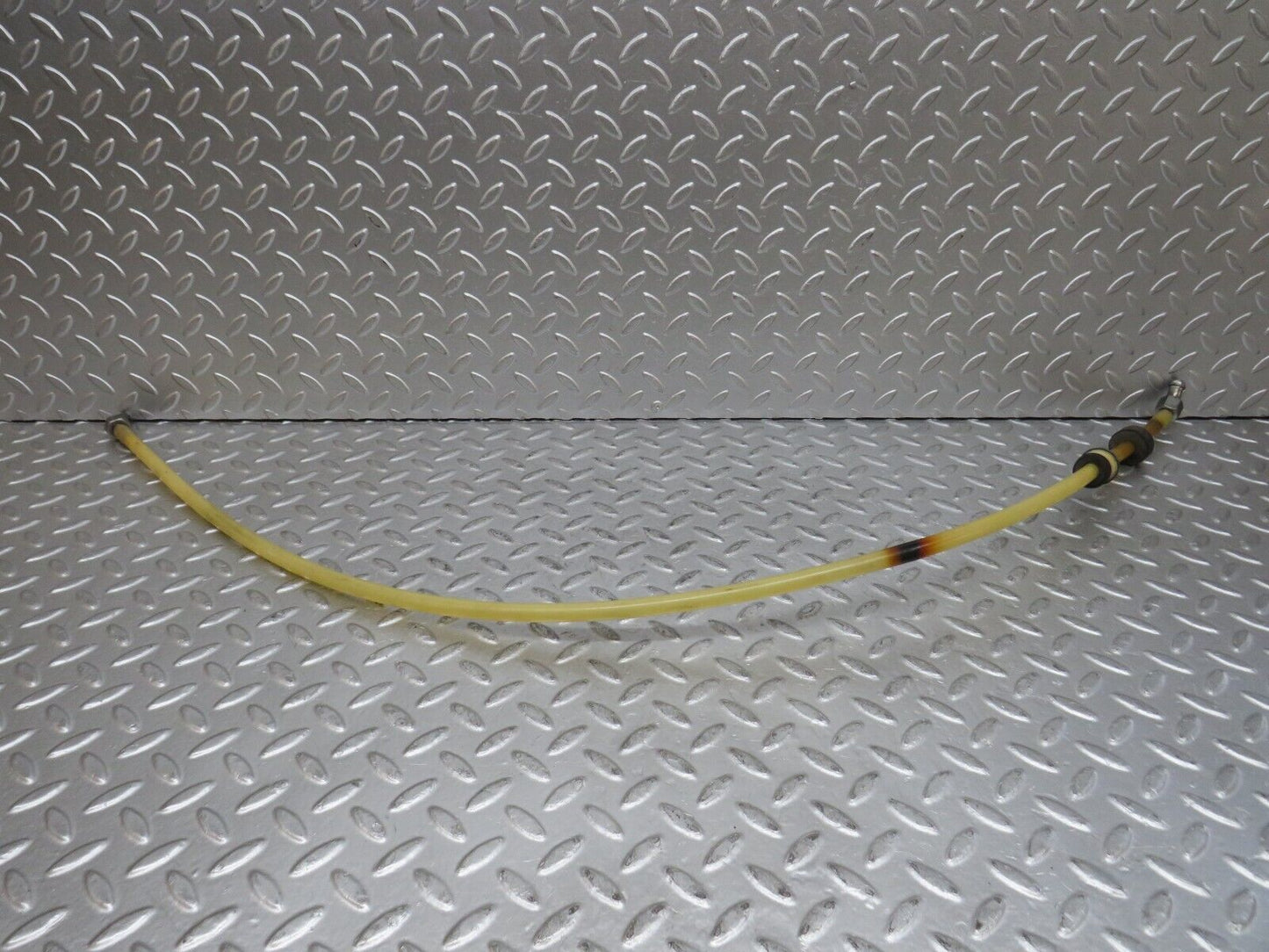 29772 Mercedes-Benz W123 230E Brake Servo Vacuum Pipe
