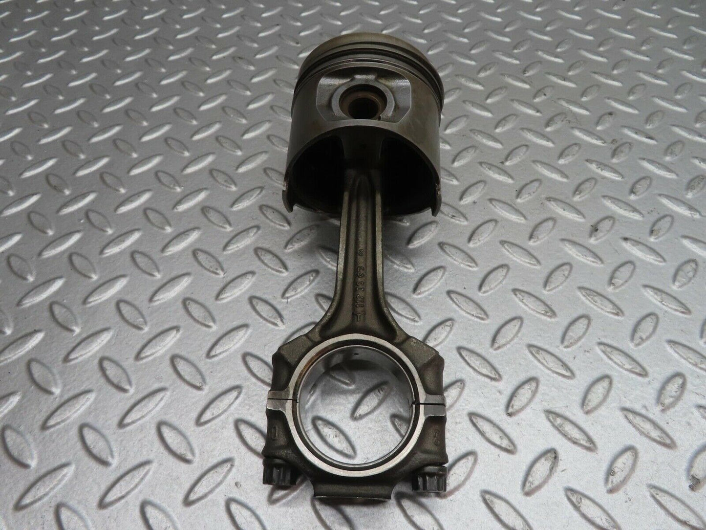 13799 Mercedes-Benz R107 450SL Piston With Connecting Rod 92mm