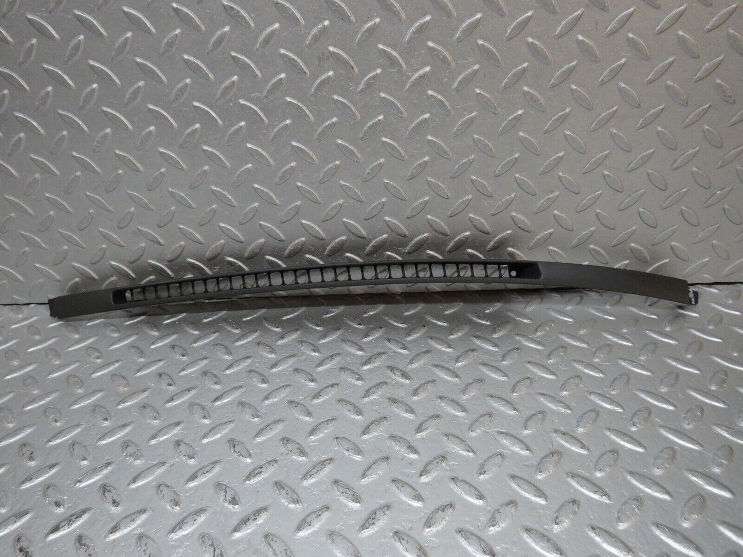 39686 Mercedes-Benz R129 320SL Coupe Dashboard Air Vent Trim Right 1296891280