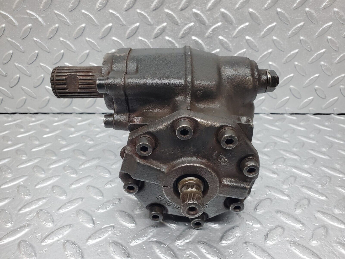 44870 Mercedes-Benz W124 220E Steering Box Steering Rack 1244611601