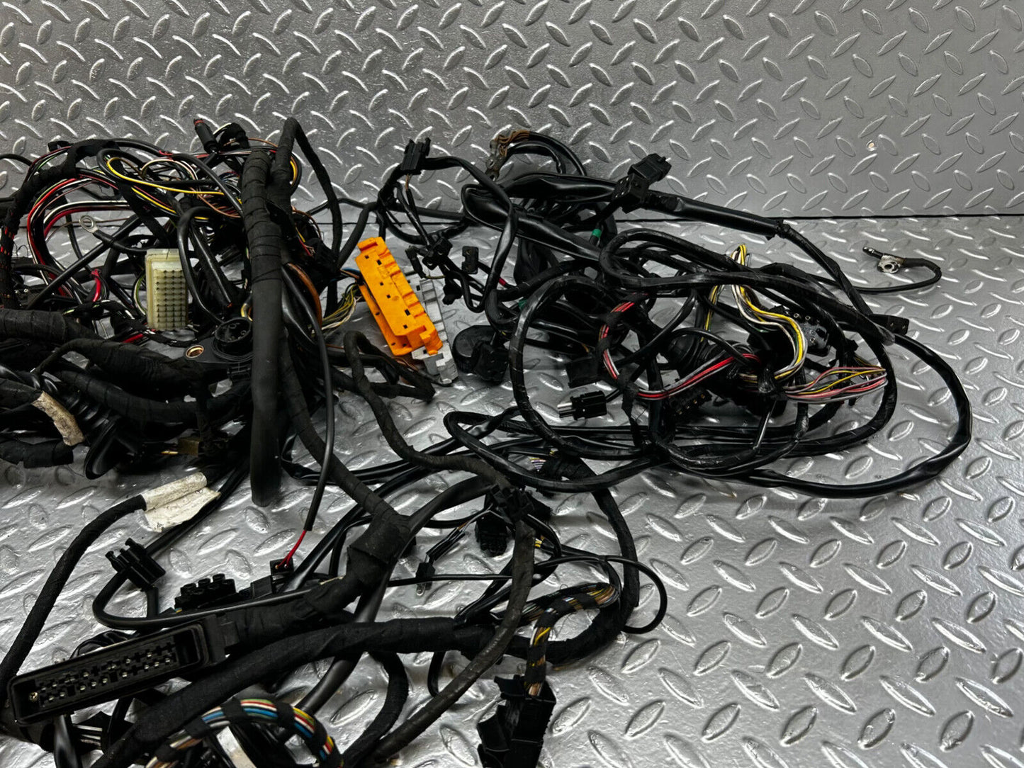 42637 Mercedes-Benz R129 320SL Coupe Engine Chassis Body Wire Wiring Harness