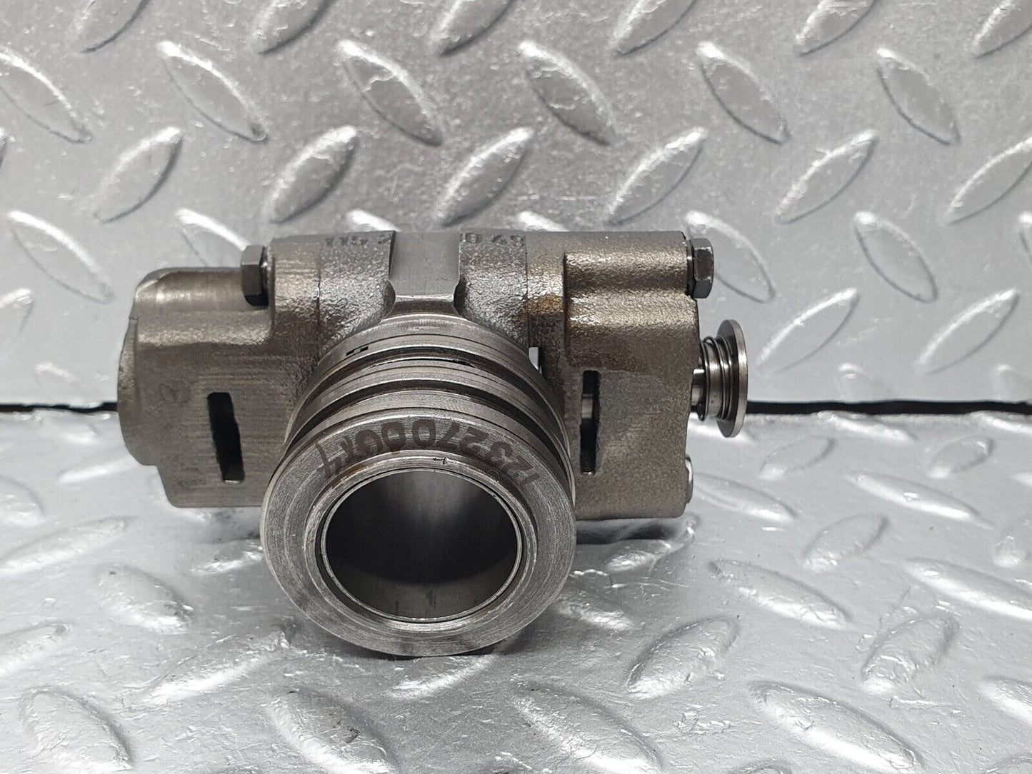 41307 Mercedes-Benz W123 300D Automatic Gearbox Governor 722.118