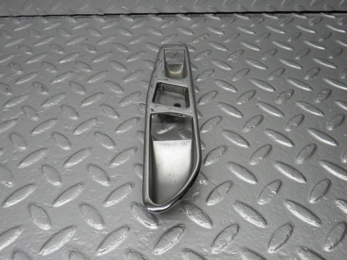40010 Mercedes-Benz R107 350SL Interior Door Handle Chrome Surround Left