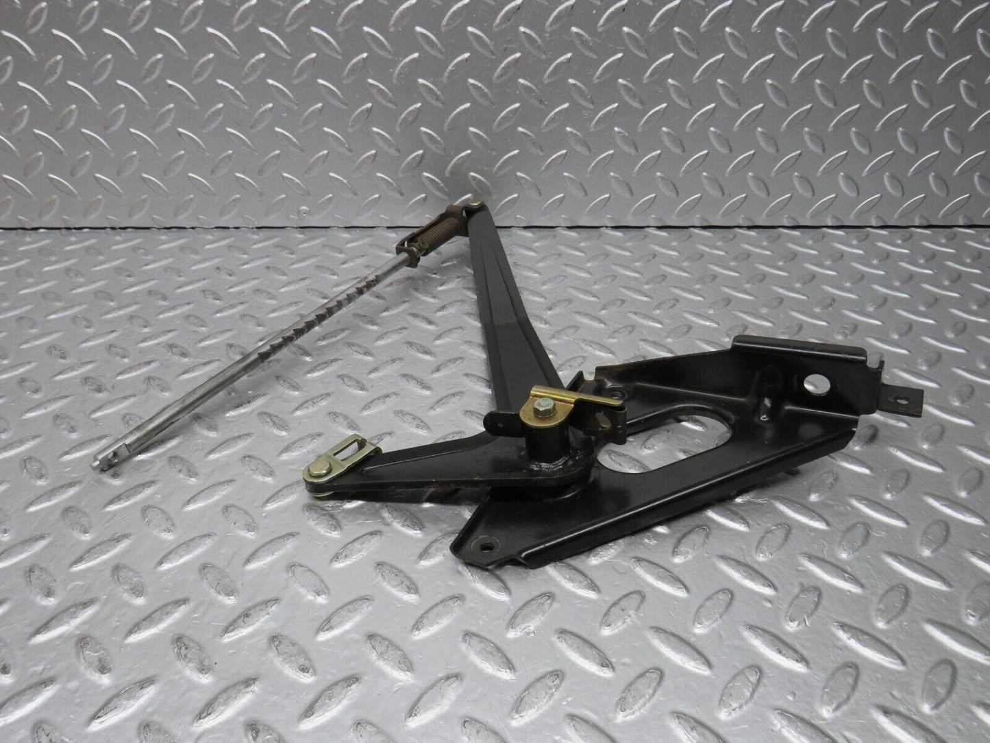 29786 Mercedes-Benz W123 230E Handbrake Regulator