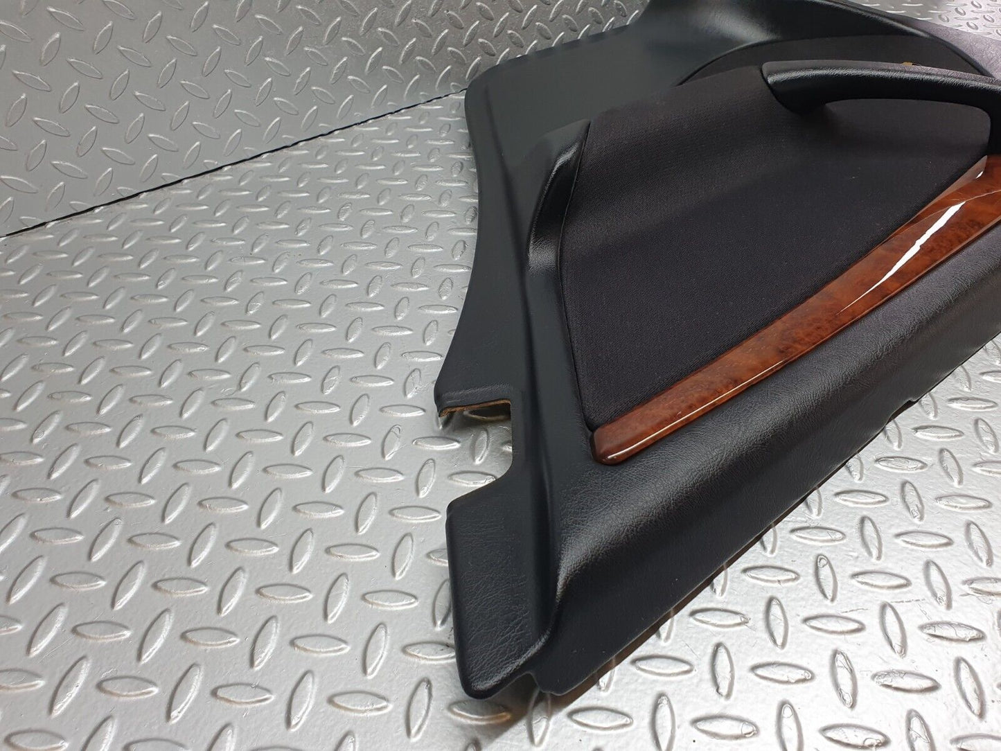 41774 Mercedes-Benz W202 C200 Rear Right Door Card 2027601461