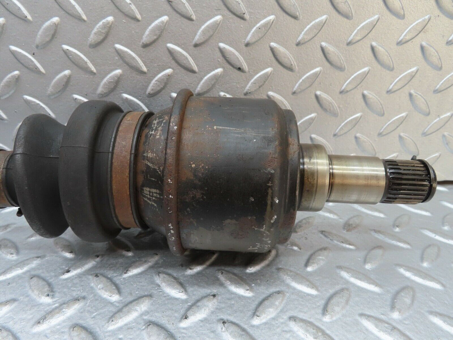 19214 Mercedes-Benz W123 300D Axle Shaft Drive Shaft