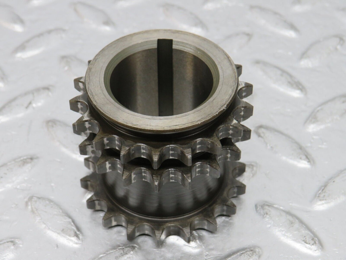 32763 Mercedes-Benz C107 R107 350 V8 Crankshaft Timing Gear