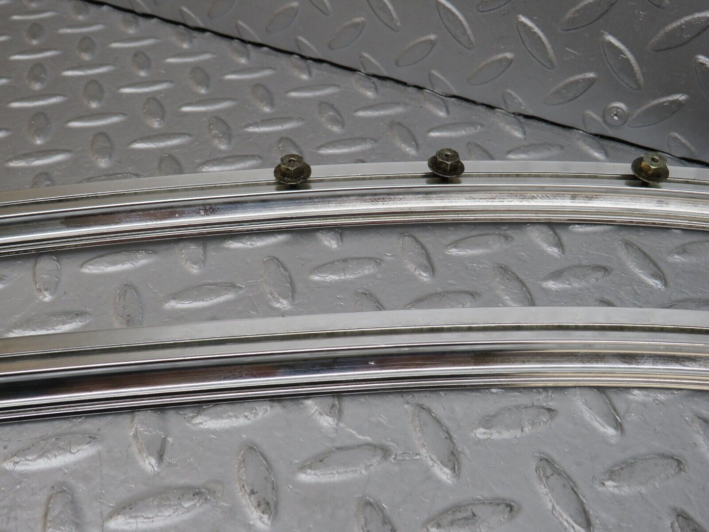35626 Mercedes-Benz R107 280SL Coupe Soft Top Cover Chrome Trim