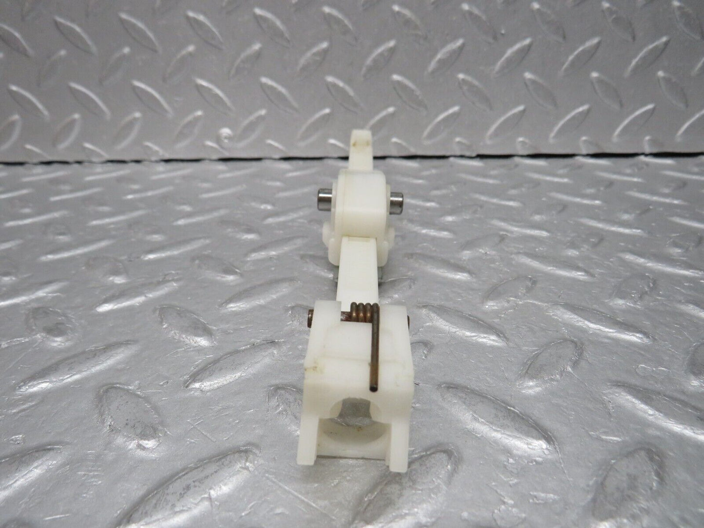 37105 Mercedes-Benz C126 420SEC Coupe Headrest Adjustment Plastic Rail Right