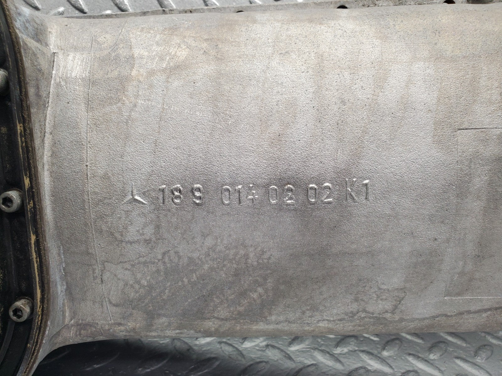 W112 oil pan oil sump used OEM