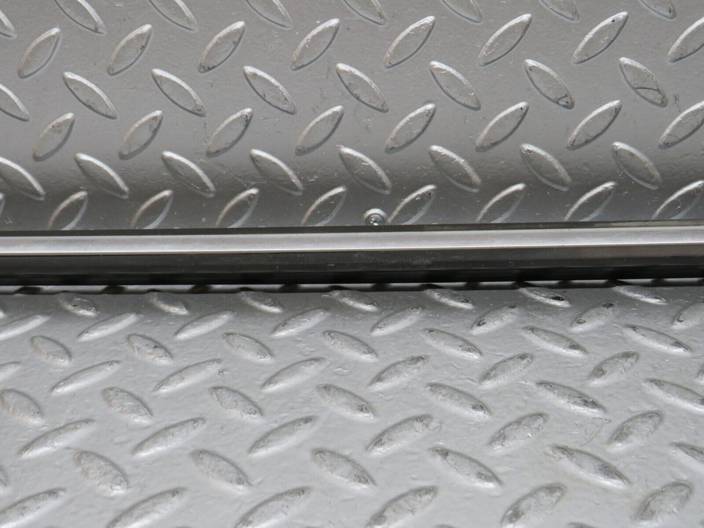 27961 Mercedes-Benz W123 280E Trunk Boot Lid Chrome Moulding Trim