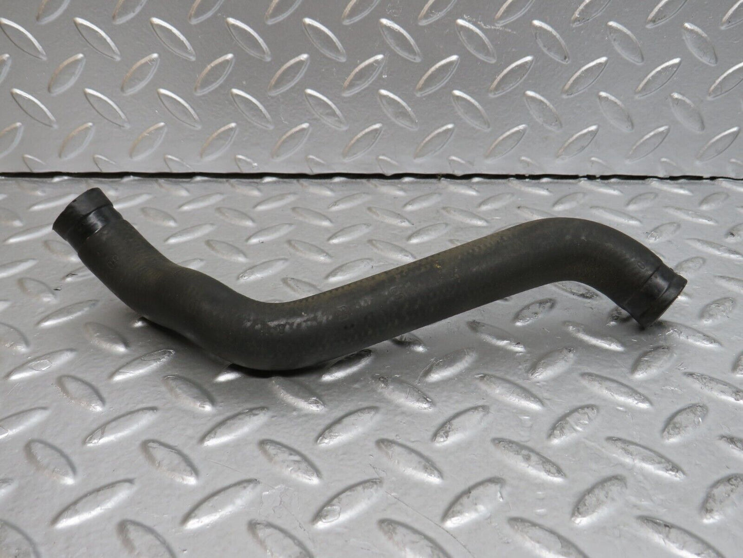 29562 Mercedes-Benz W124 230E Water Hose Pipe 1248325894