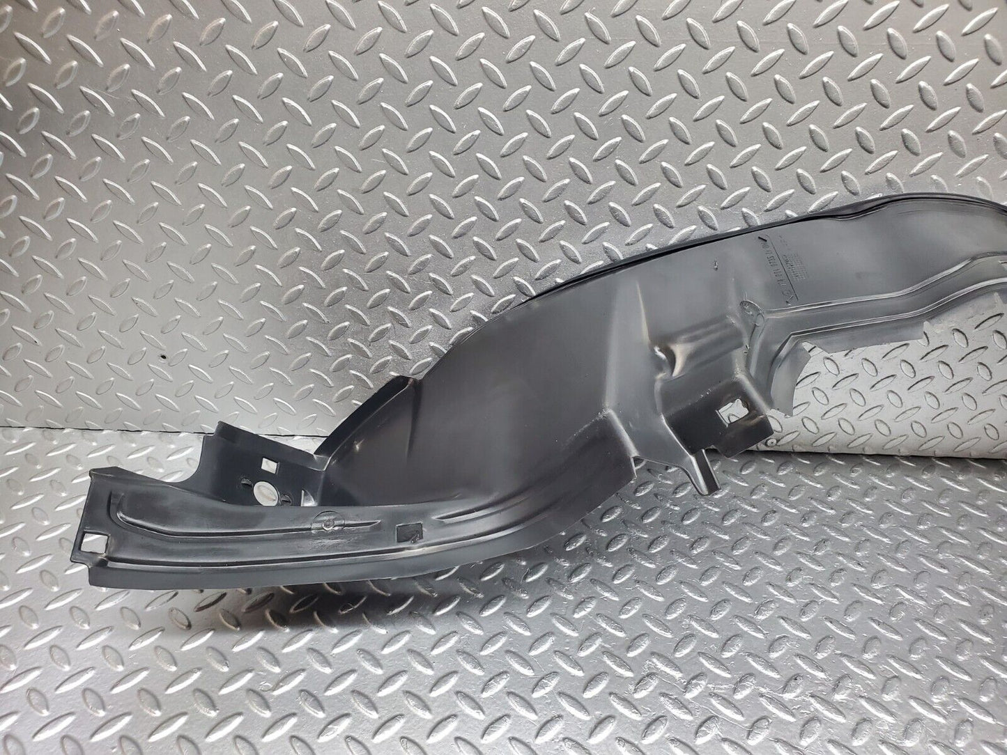 44877 Mercedes-Benz W124 220E Front Left Inner Fender Splash Guard 1248840735