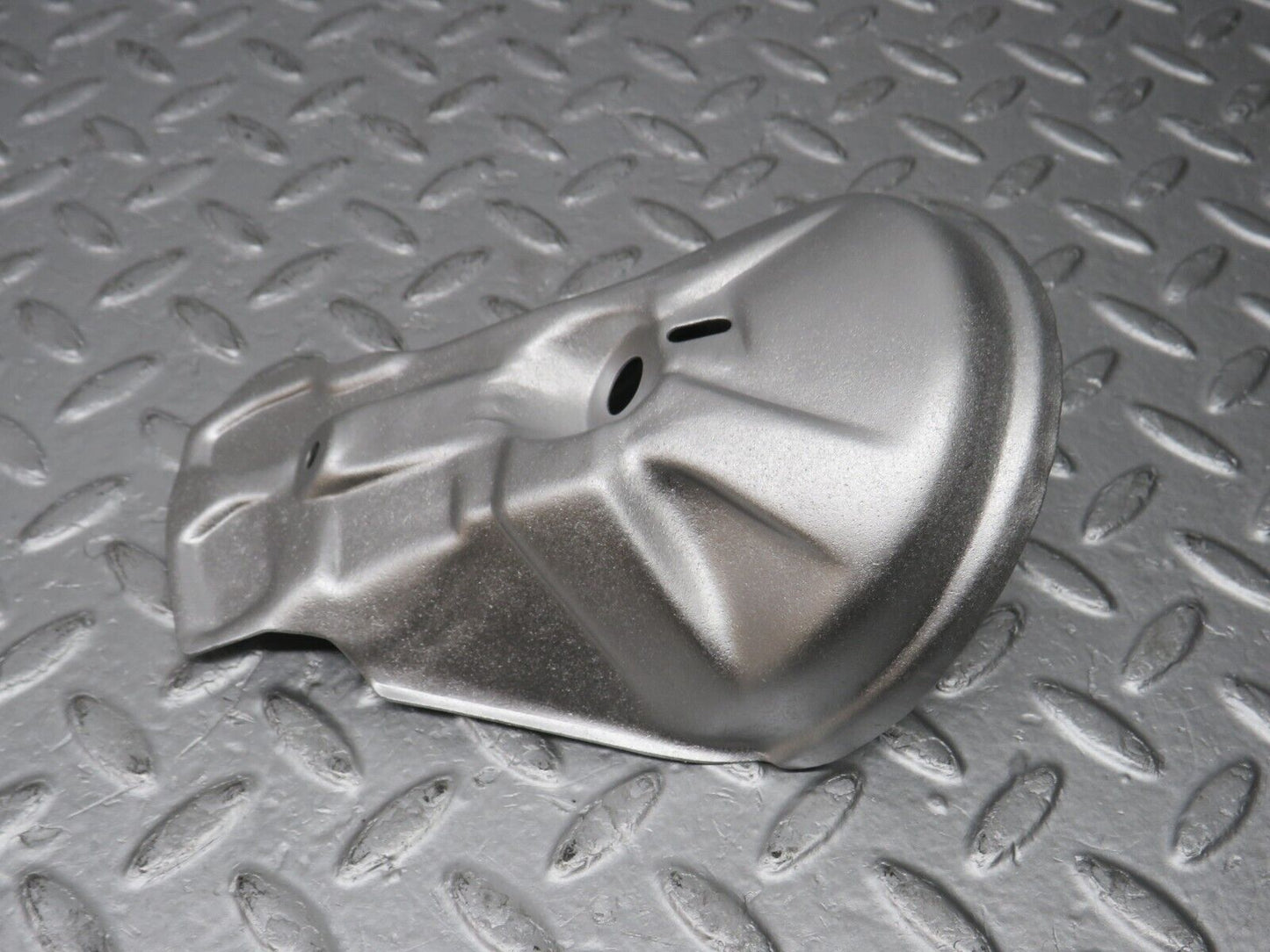38132 Mercedes-Benz A124 320E Cabriolet Engine Mount Bracket Heat Shield Right Side