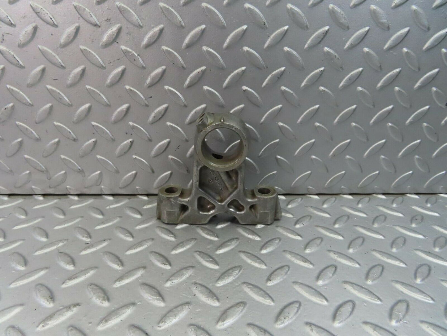 8974 Mercedes-Benz W108 Camshaft Tower Bearing 1800515110