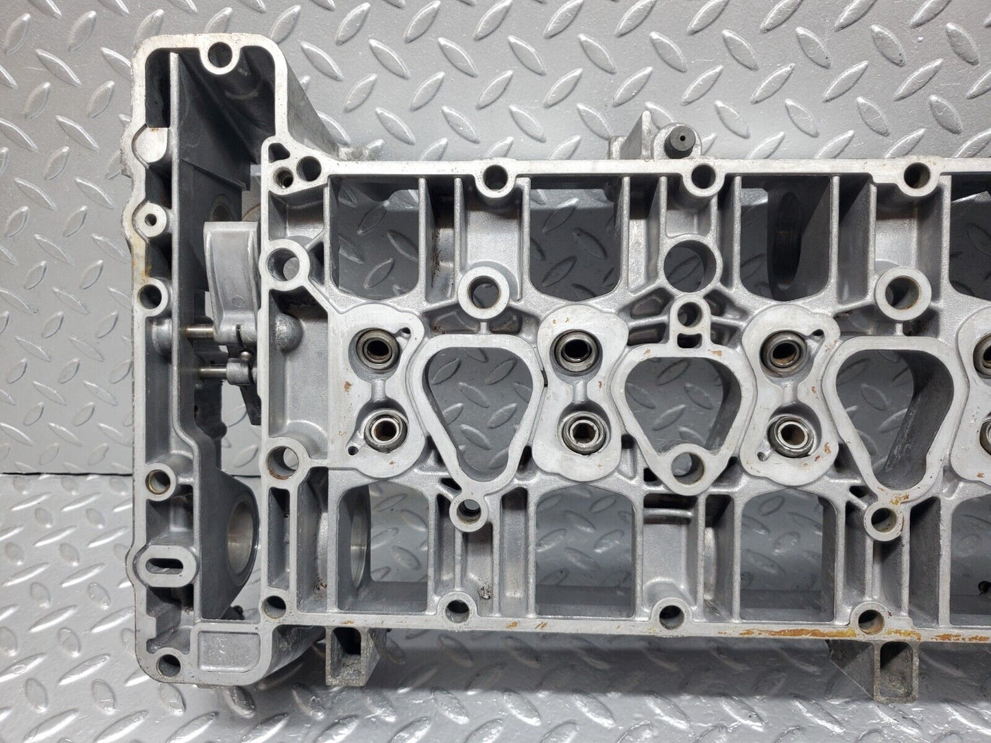 45436 Mercedes-Benz 280E M110.988 Camshaft Bearing Casing 1100163304