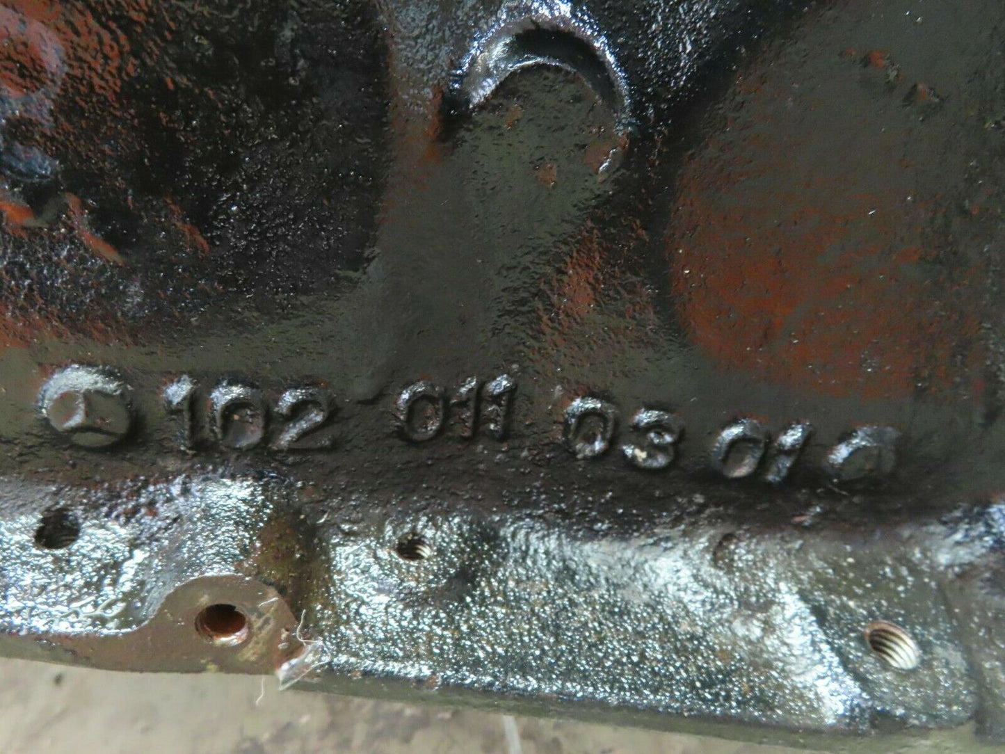 10186 Mercedes-Benz C123 230CE Coupe Engine Block 1020110301 M102.980