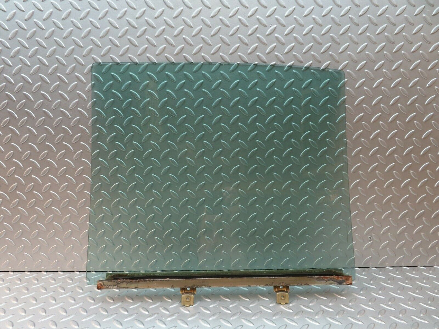 4469 Mercedes-Benz W123 230E Rear Right Door Window Glass