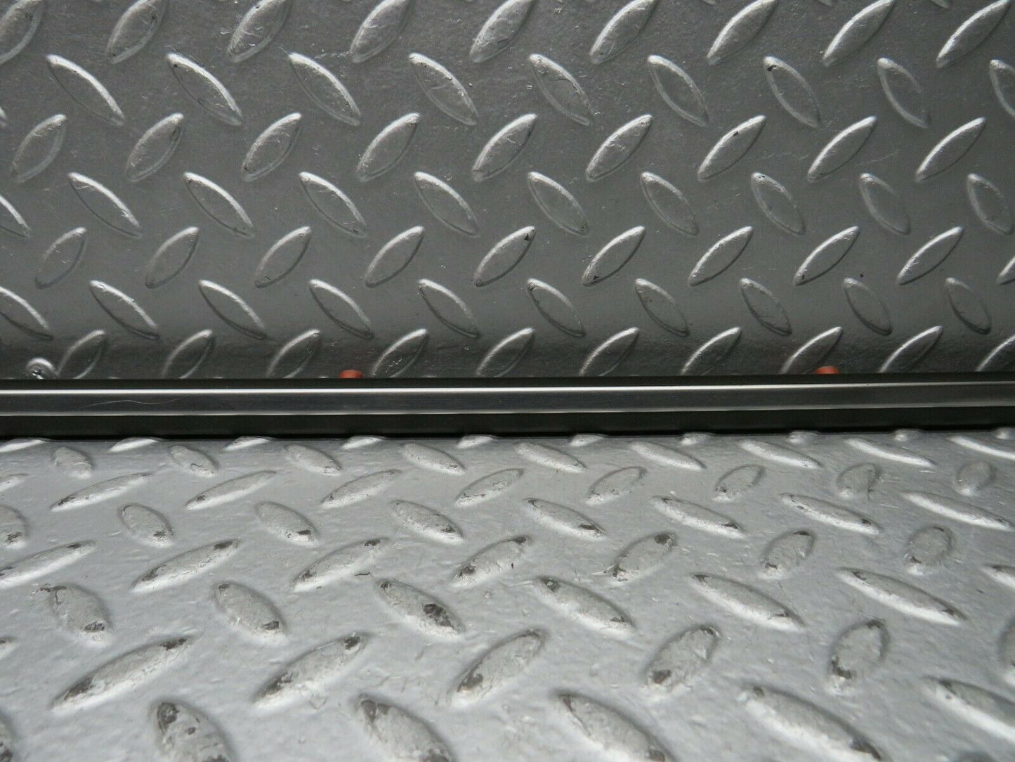22023 Mercedes-Benz S123 280TE Front Left Fender Wing Centre Moulding Trim