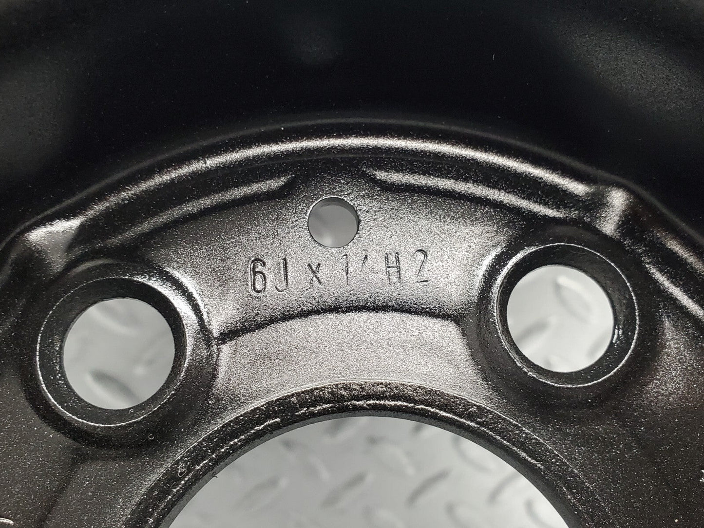 44999332