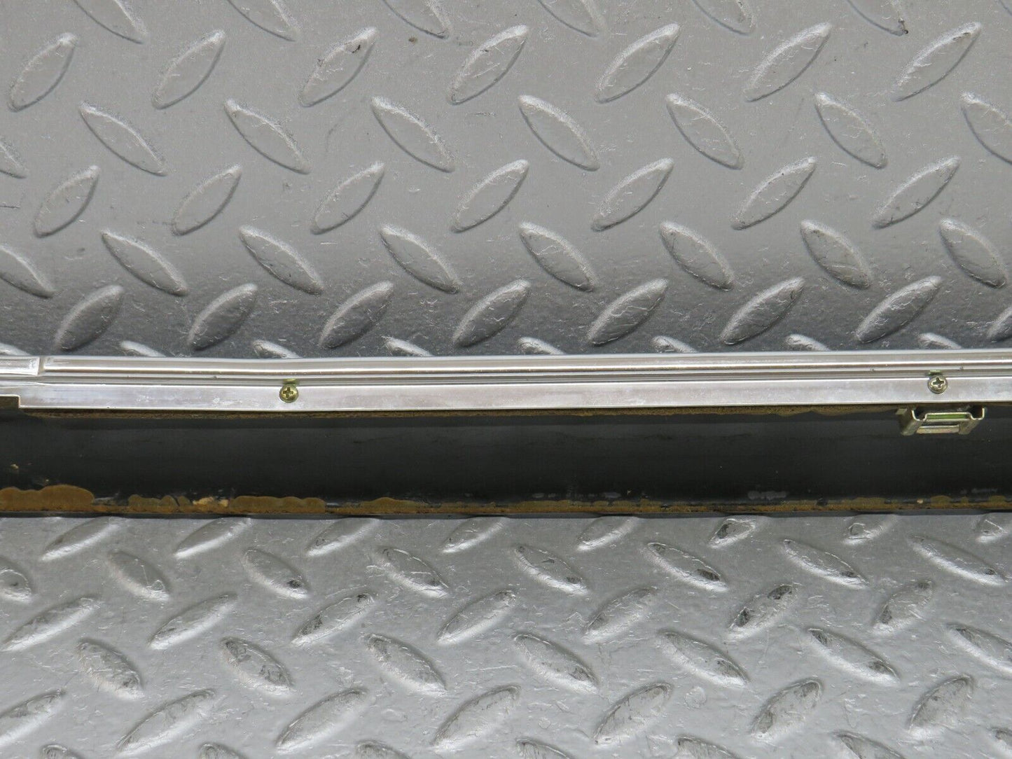 37306 Mercedes-Benz W109 300SEL Rear Right Door Card Top Trim Blue