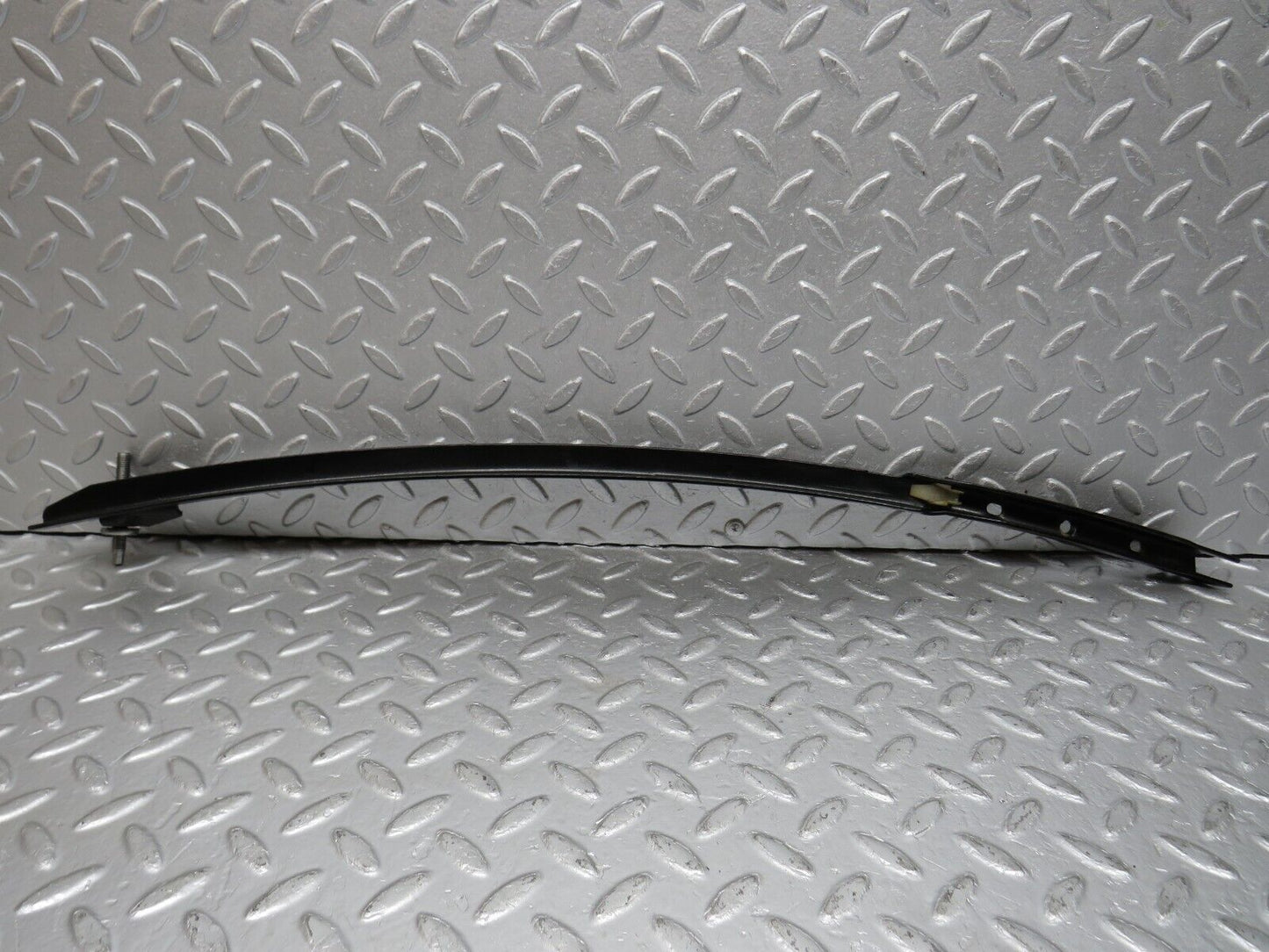 39660 Mercedes-Benz R129 320SL Coupe Left Door Front Window Channel