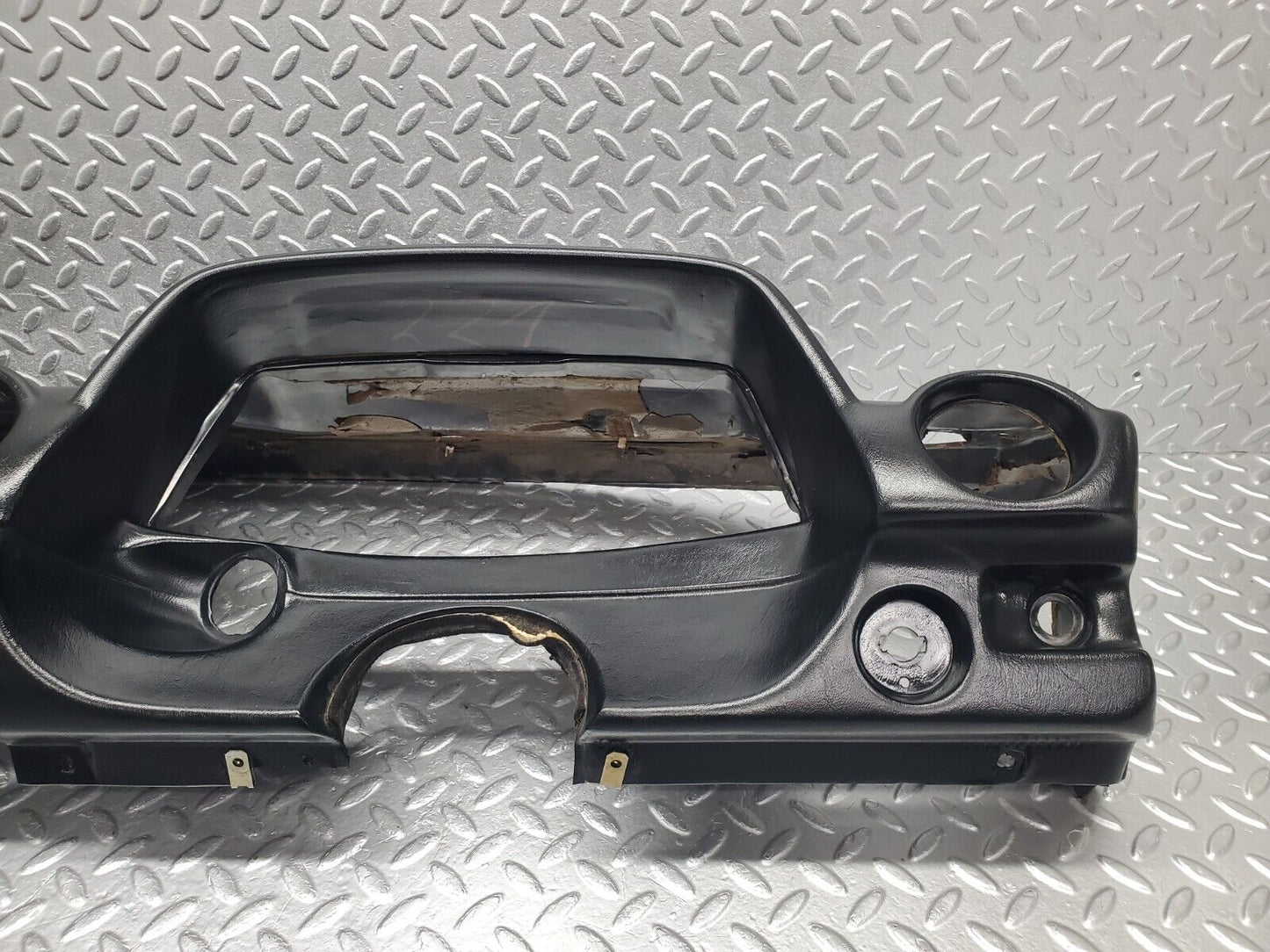 46497 Mercedes-Benz C123 280CE Coupe Dashboard Black